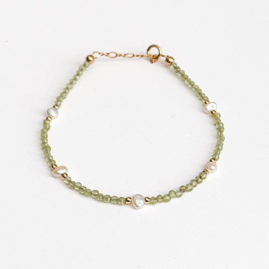Peridot & Freshwater Pearl Jewelry